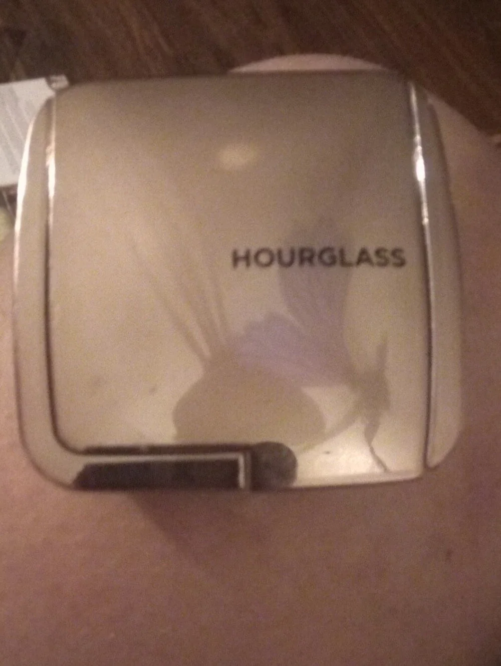 Hourglass Marbled Pink Blush Compact